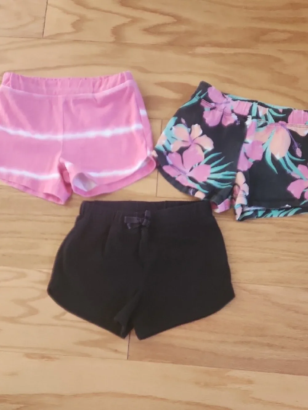 The Children's Place Girls' 3-Pack Shorts - Pink Tie-Dye, Black Floral, Black 2T